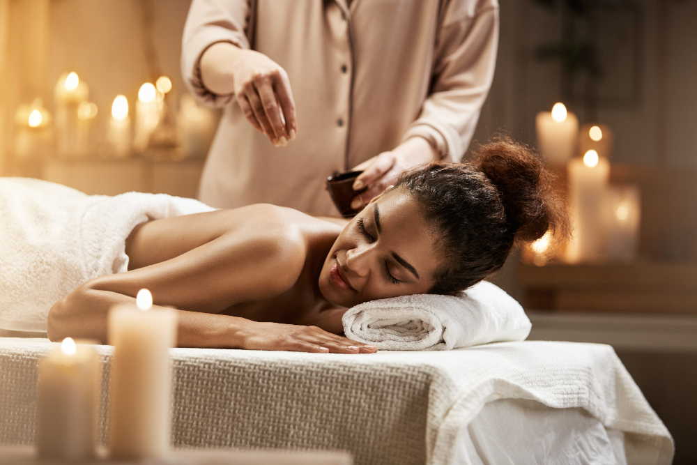 relaxing thai spa massage
