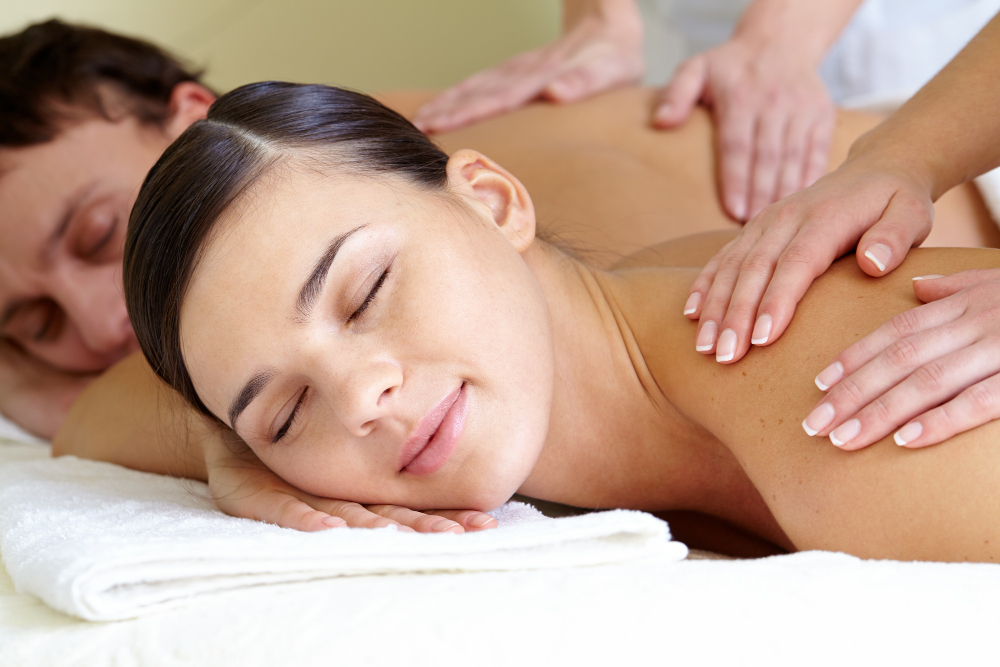 thai couple massage spa